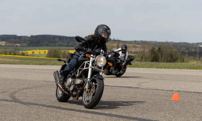 Galeri - focení moto kurz - 14